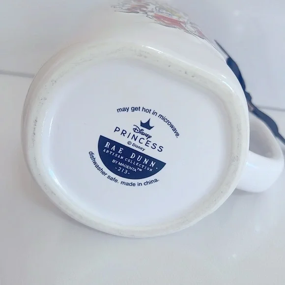 NWT Rae Dunn Disney Seven Dwarfs Whistle While You Work Collectible Mug - Picture 6 of 7